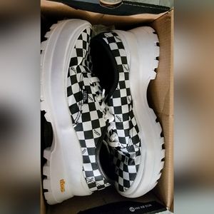 Vault by Vans - Vibram LX